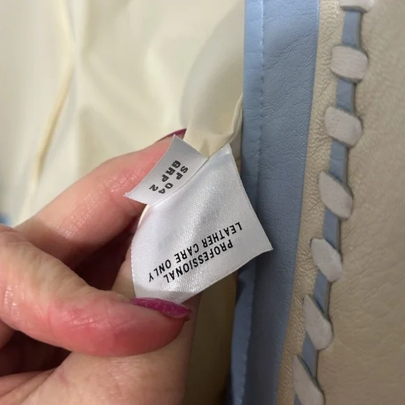 ST JOHN SPORT LEATHER PEARL &LIGHT BLUE JACKET LARGE - Picture 5 of 9